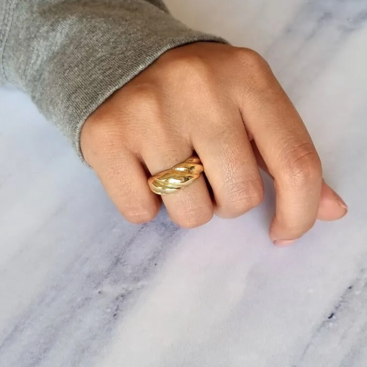 انگشتر طلا زنانه طرح پیچی