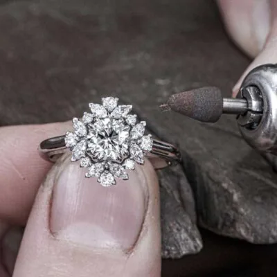 ساخت انگشتر جواهرات