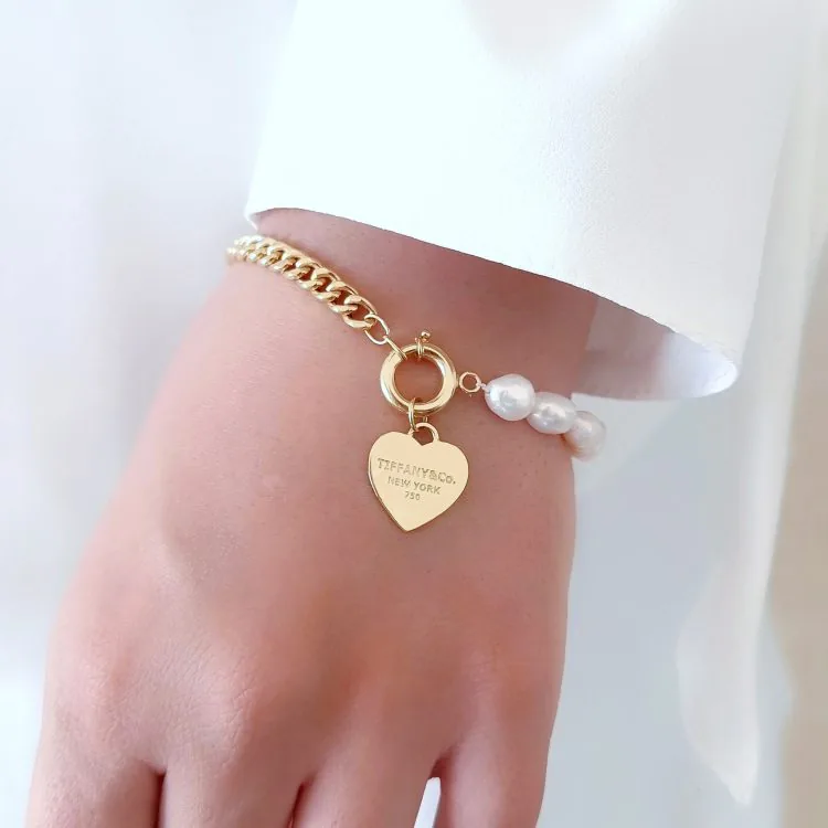 دستبند زنانه طلا کارتیه و مروارید 2