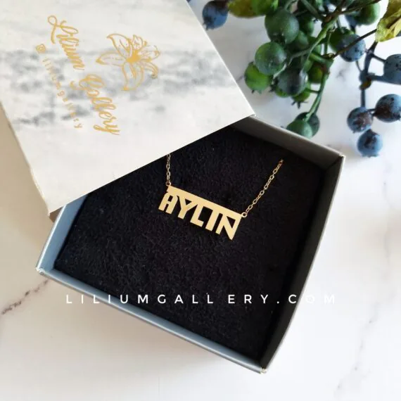 پلاک اسم طلا آیلین